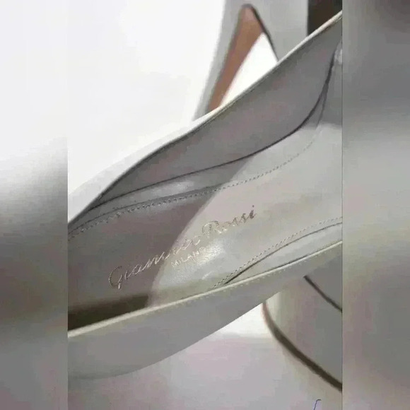 NWOB GIANVITO  ROSSI Dove Grey Smooth Calf Leather Platform Pumps 38.5 Italy - Picture 8 of 9